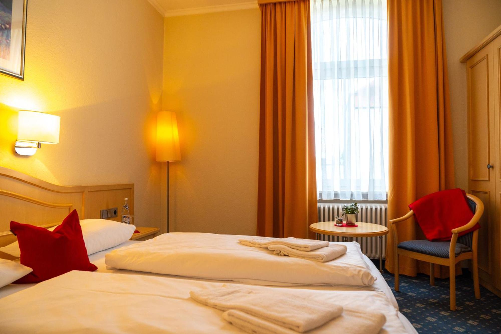 Bischofshof Braustuben Hotel Regensburg Exterior photo